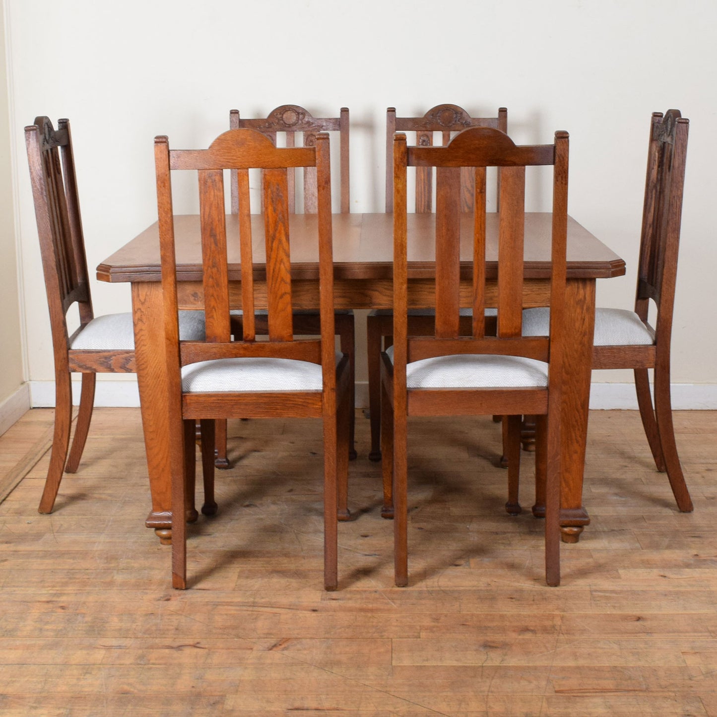 Oak Dining Table and Six