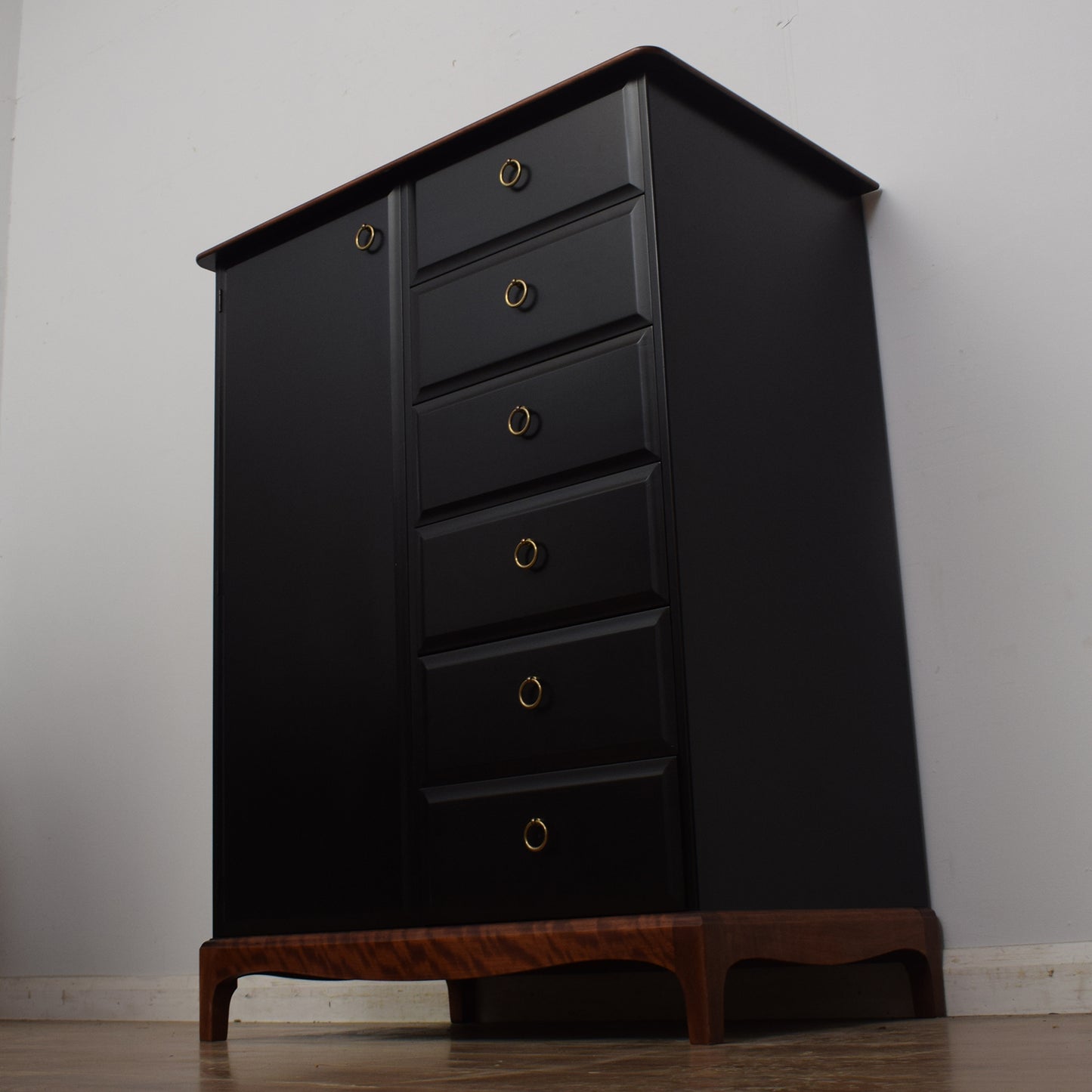 Painted Stag Tallboy