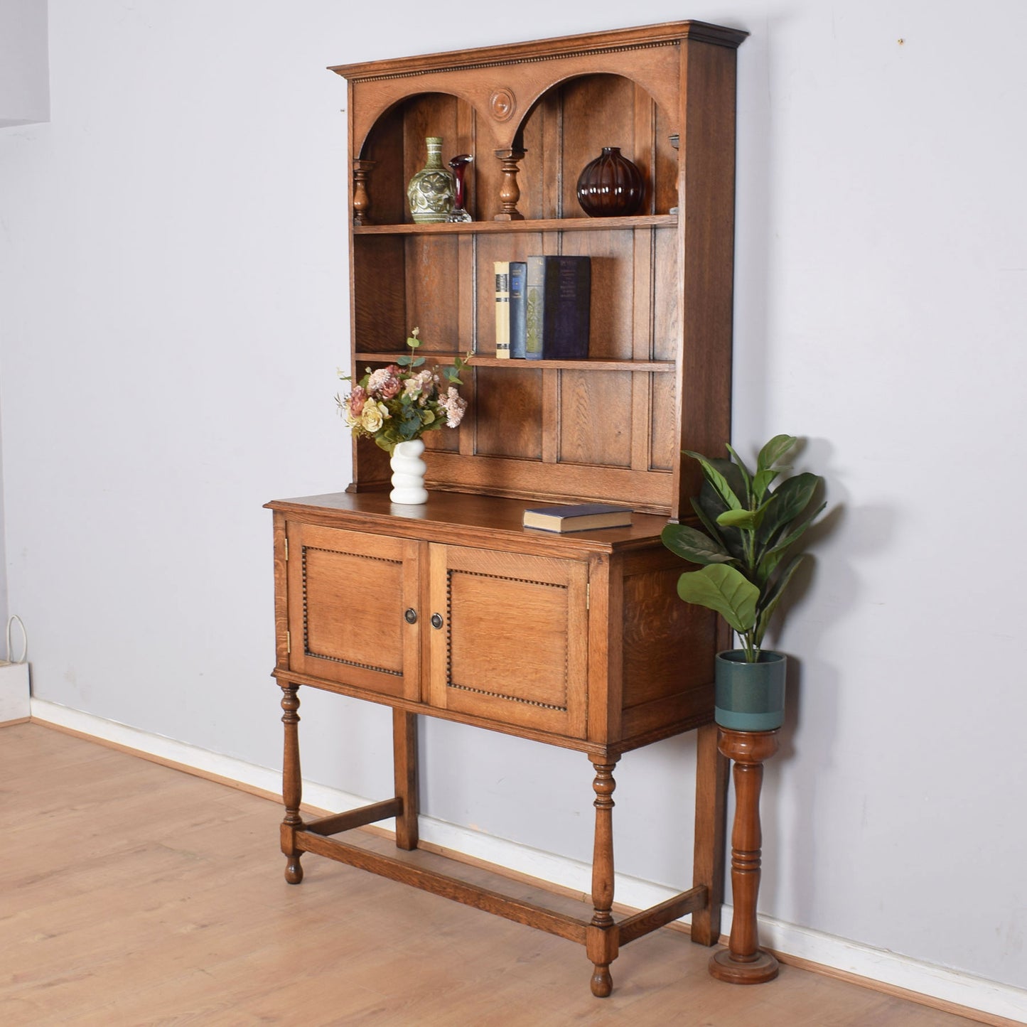 Beaded Oak Welsh Dresser