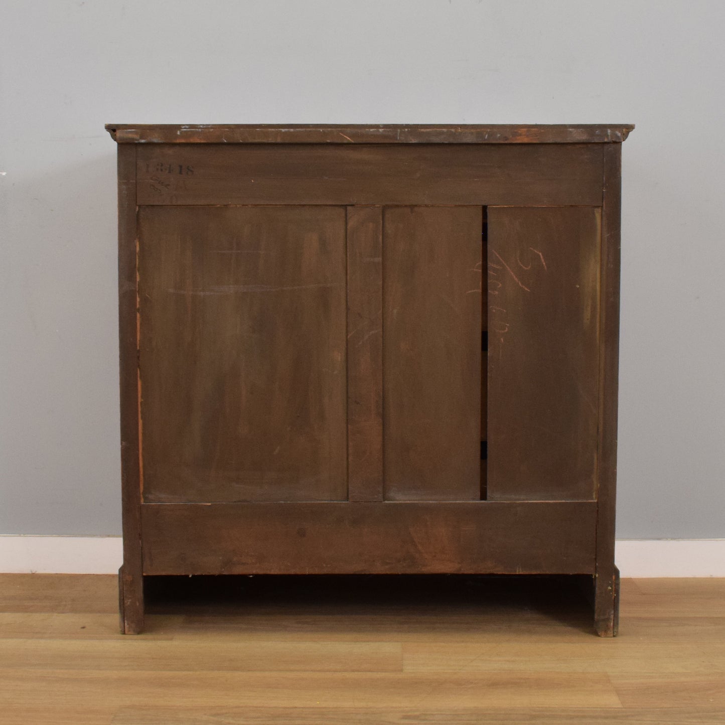 Large Oak Chest of Drawers