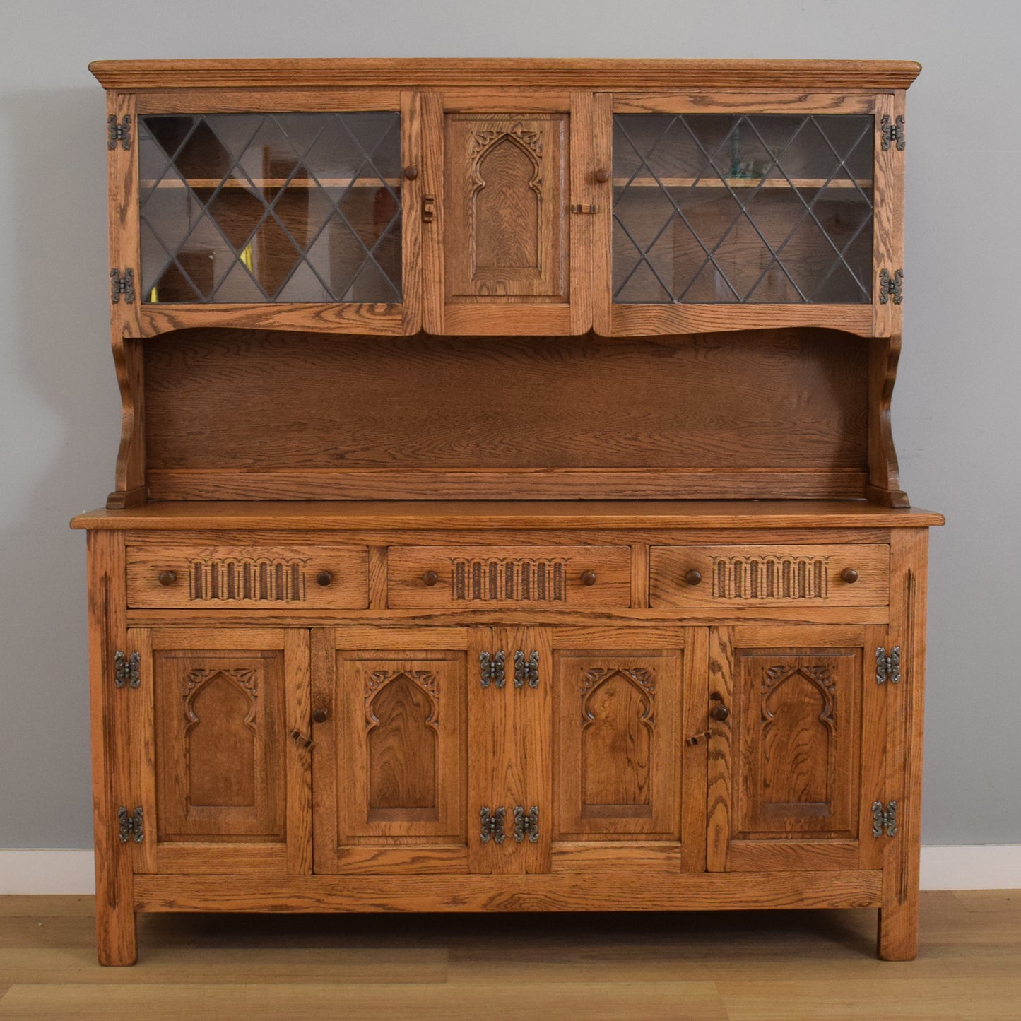 Vintage Oak 'Webber' Dresser