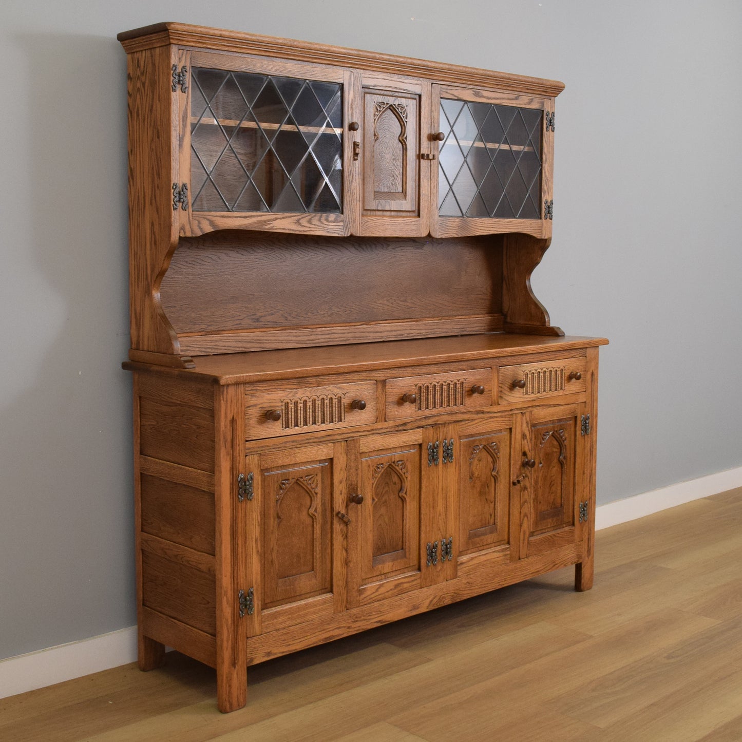 Vintage Oak 'Webber' Dresser