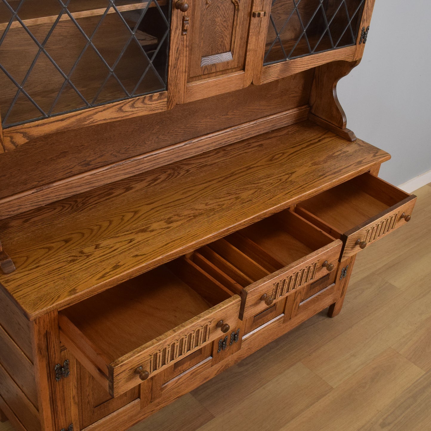 Vintage Oak 'Webber' Dresser