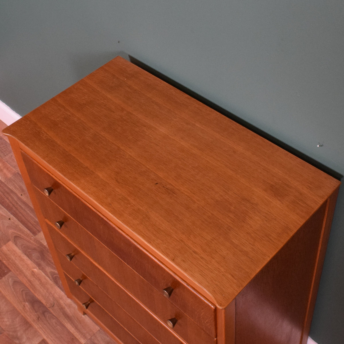 Vintage Oak Chest of Drawers