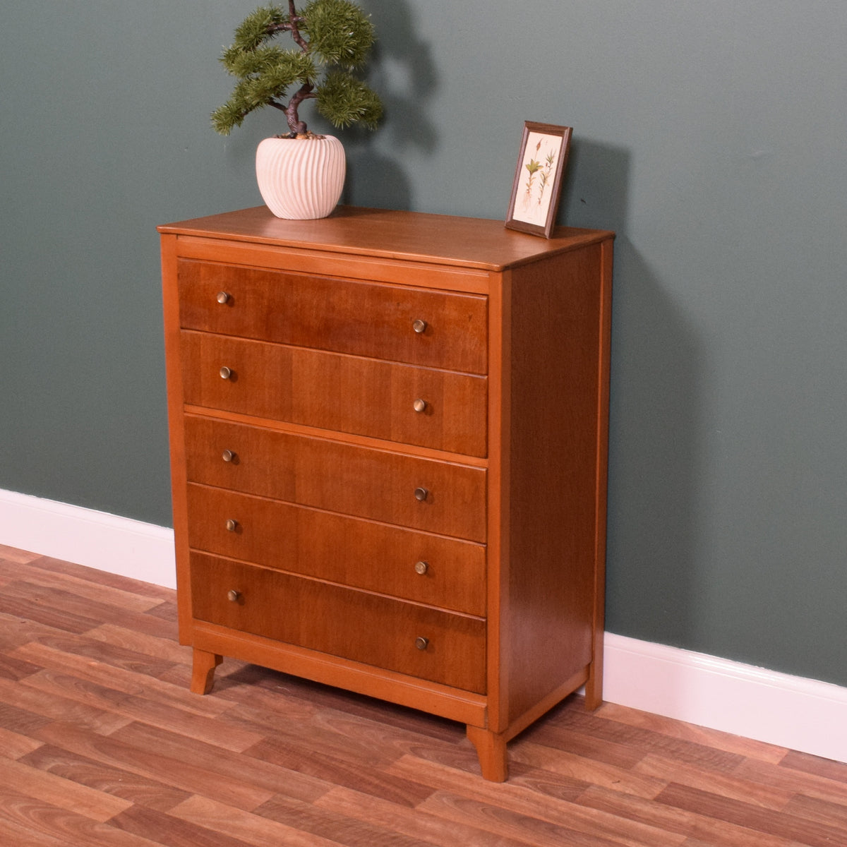 Vintage Oak Chest of Drawers