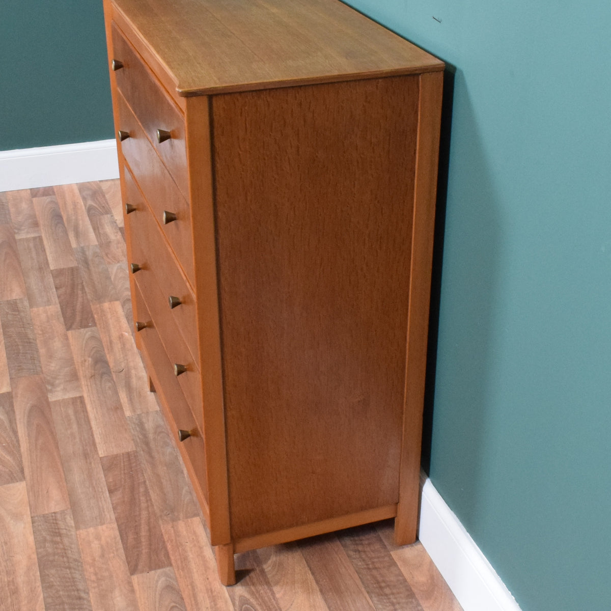 Vintage Oak Chest of Drawers