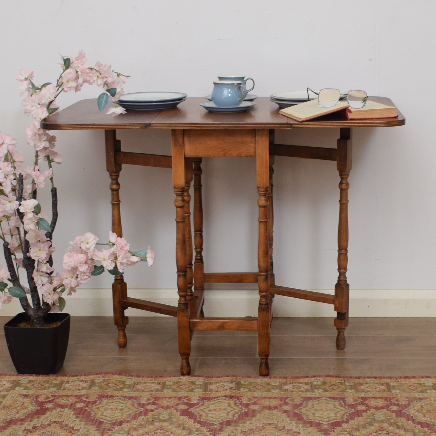 Oak Drop-Leaf Table