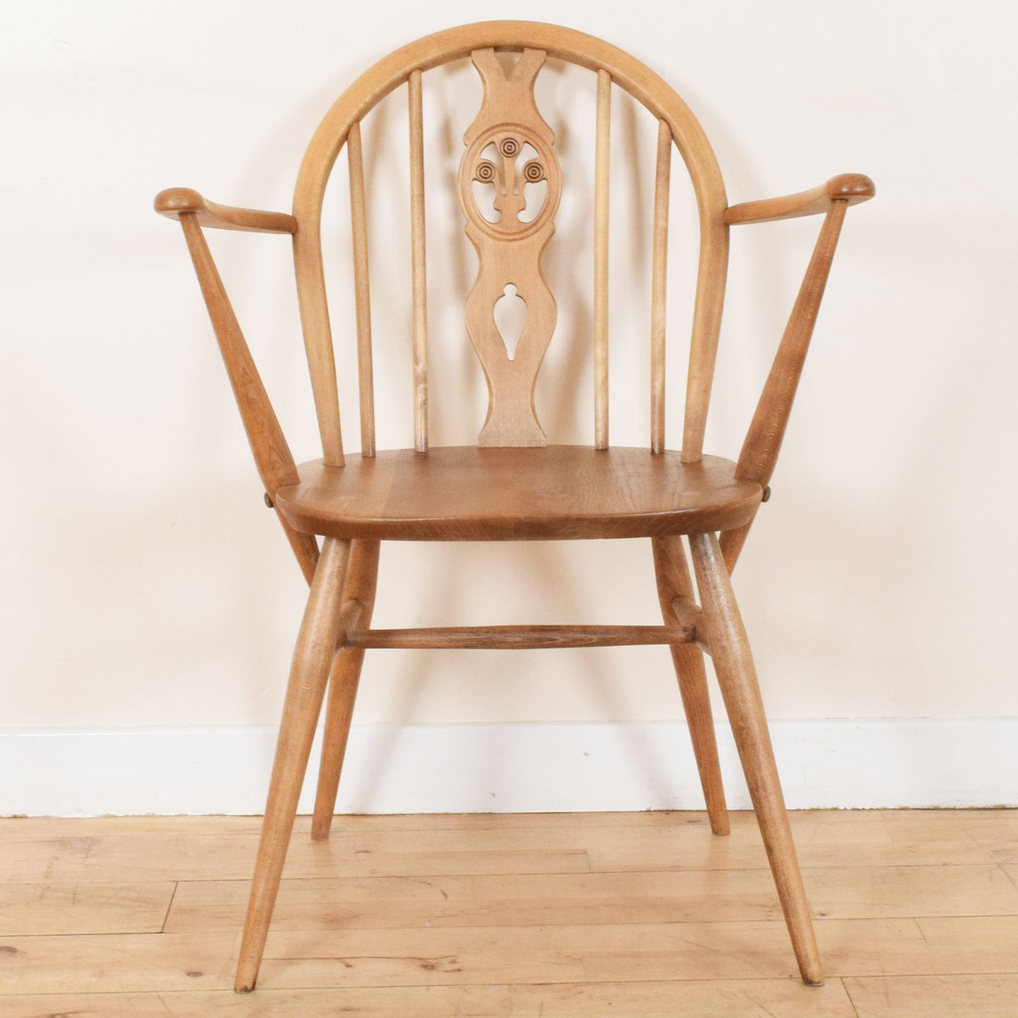 Ercol Extending Table and Six