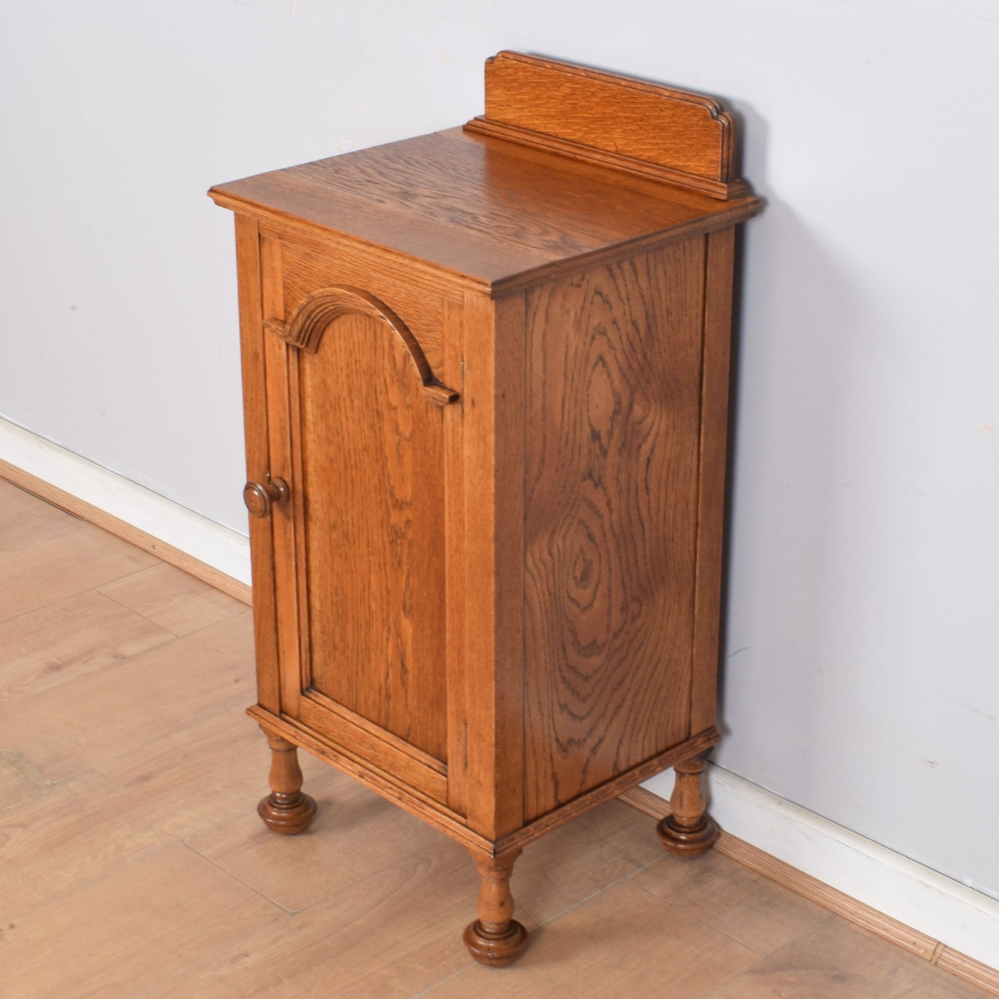 Oak Bedside Cabinet