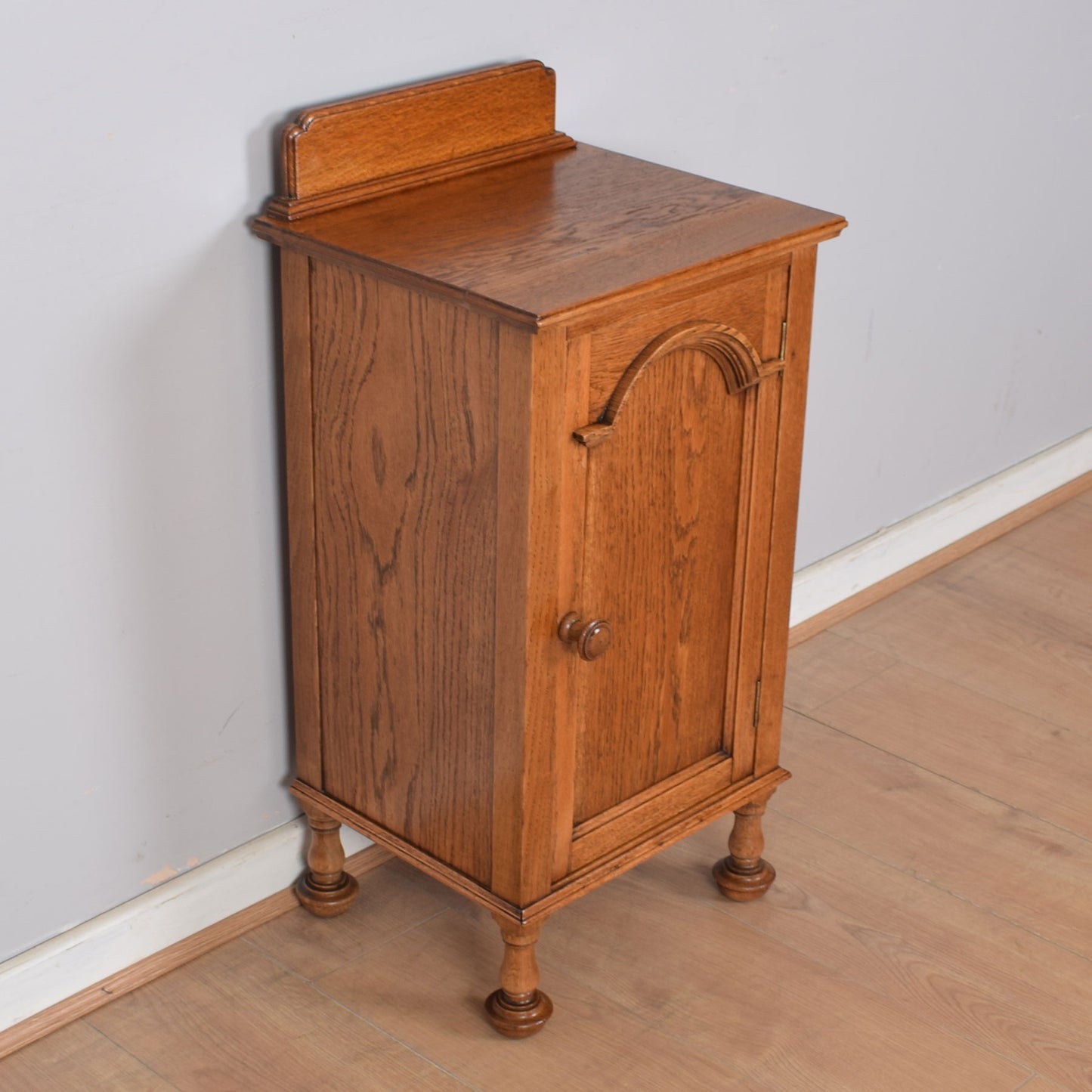 Oak Bedside Cabinet