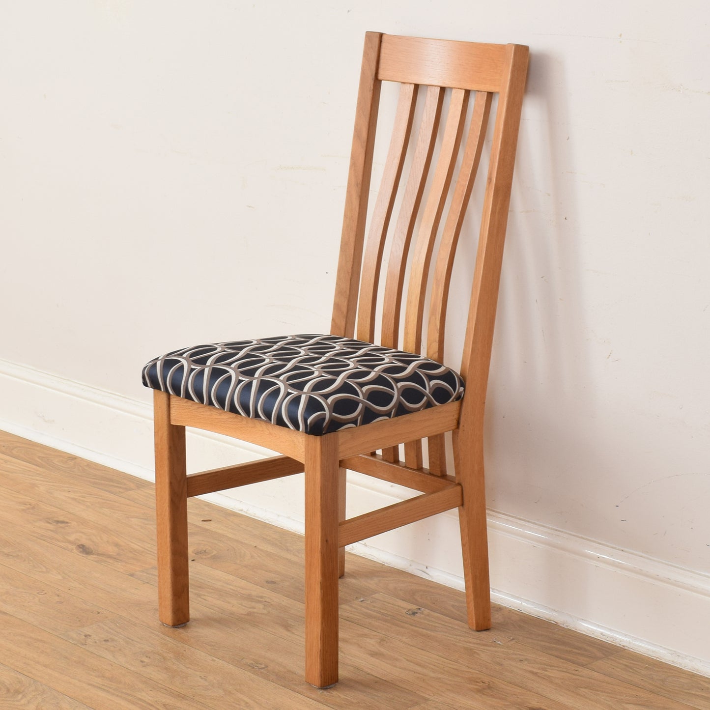 Draw Leaf Table And Four Chairs