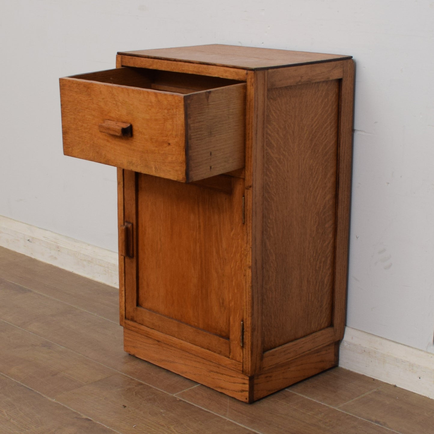 Oak Bedside Cabinet