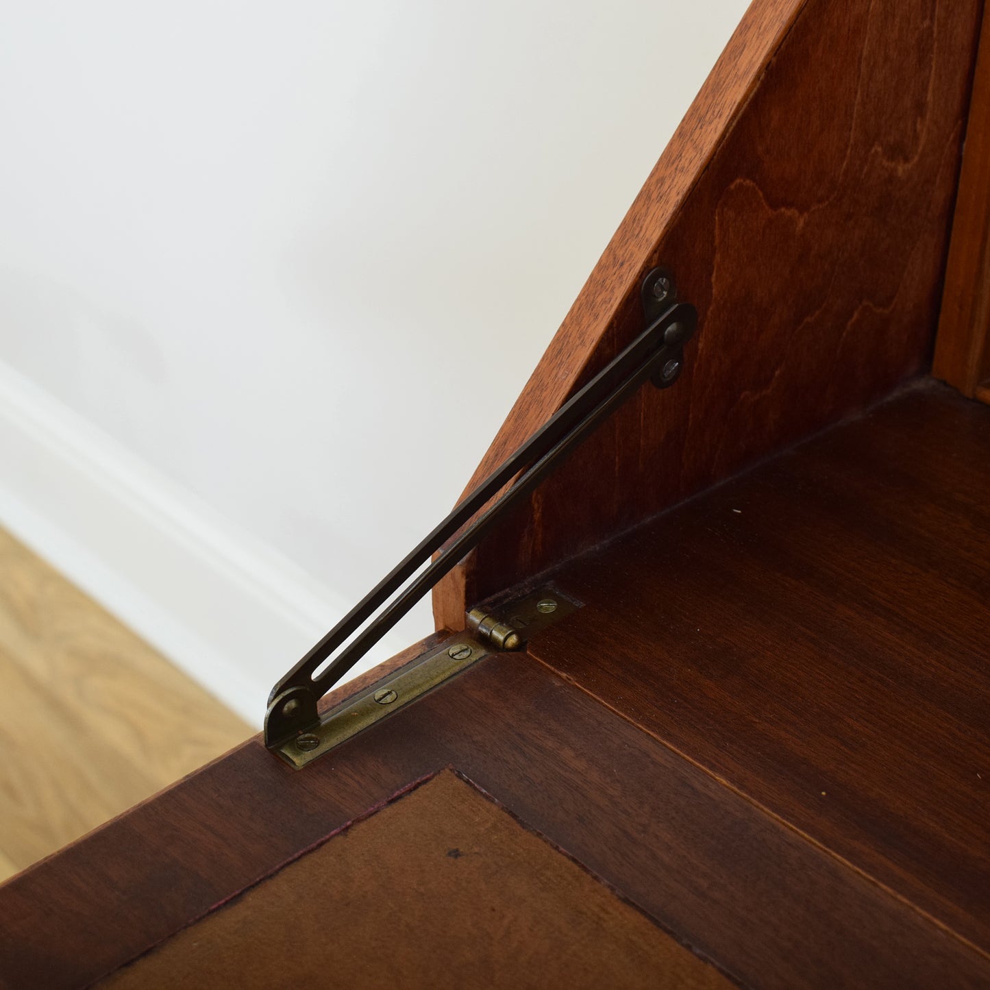 Restored Mahogany Veneer Bureau