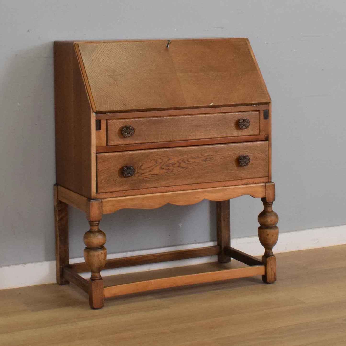 Oak Veneer Bureau