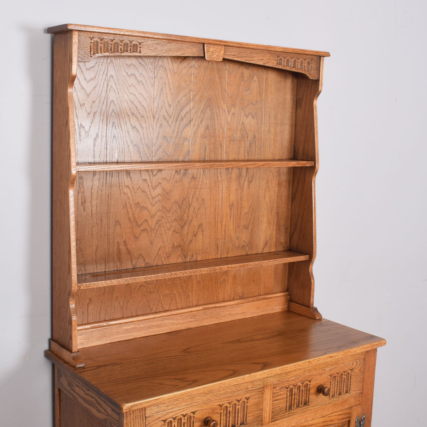 Oak Webber Dresser