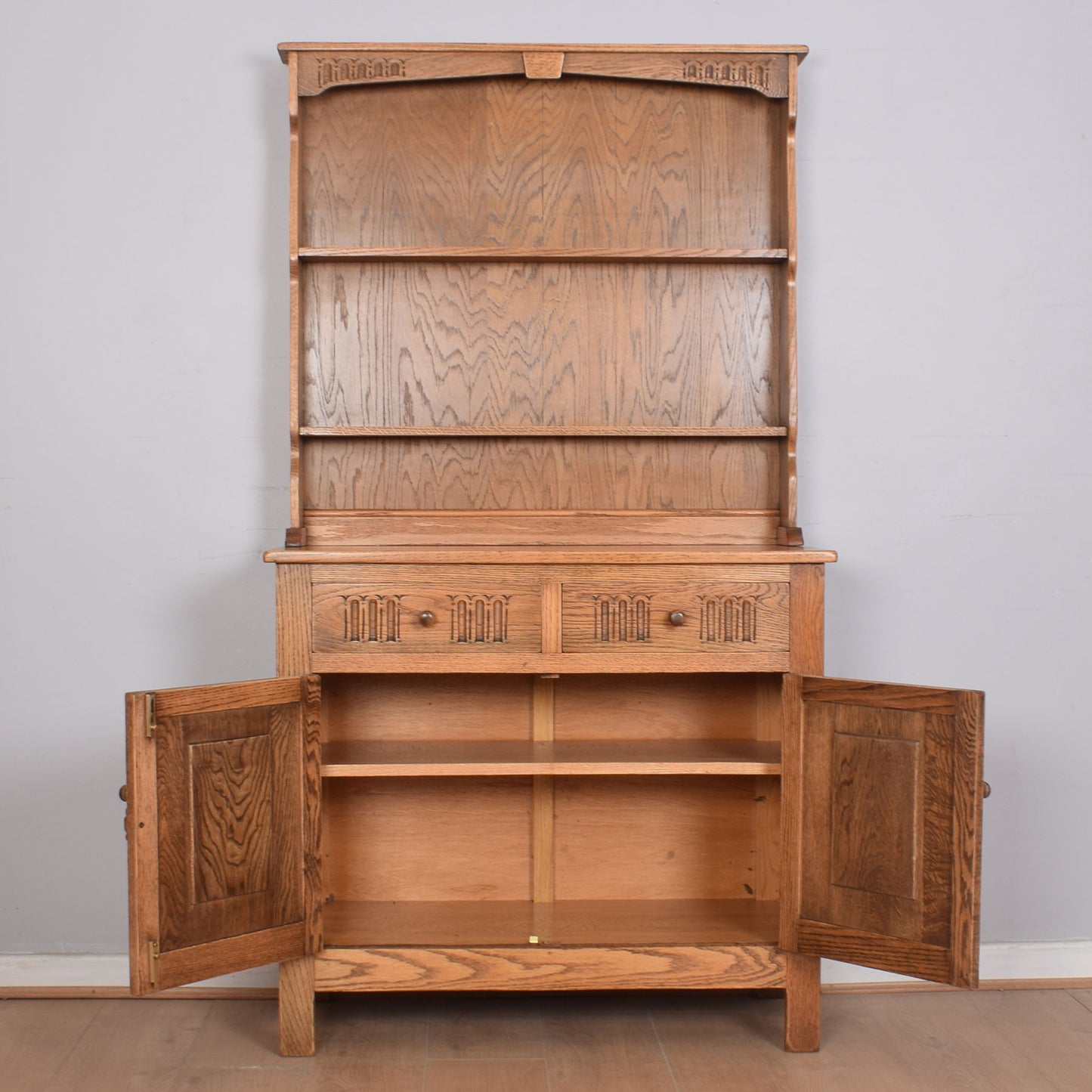 Oak Webber Dresser