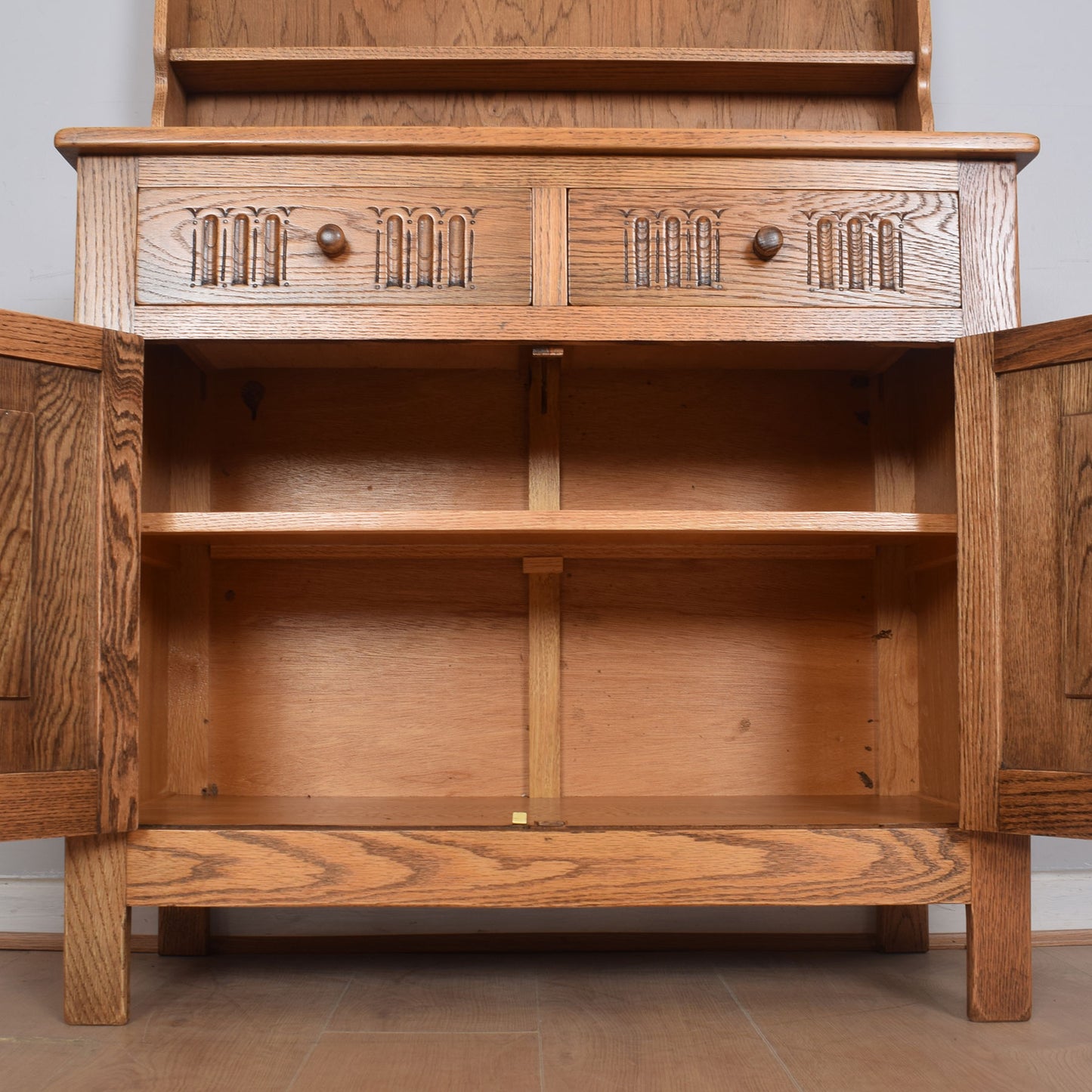 Oak Webber Dresser