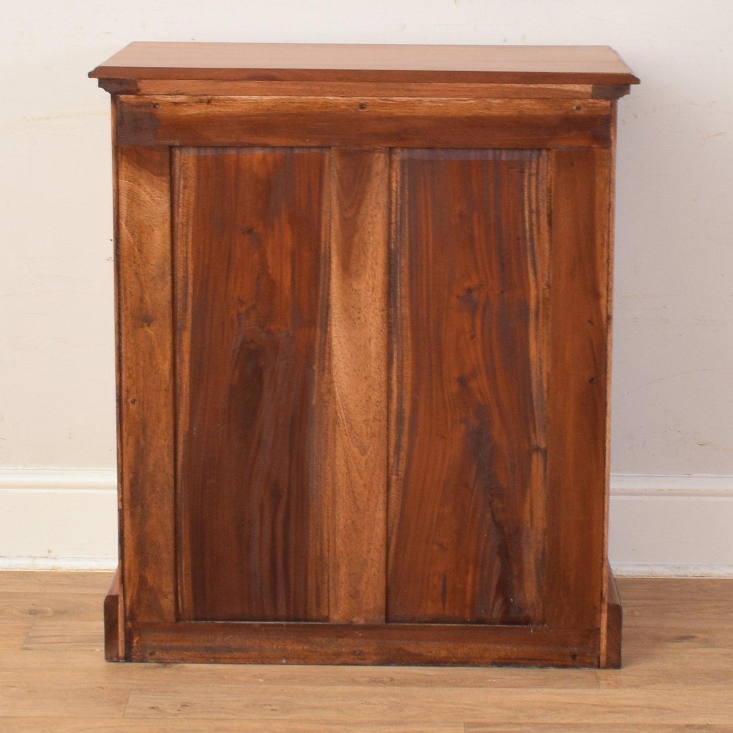 Mahogany Chest Of Drawers