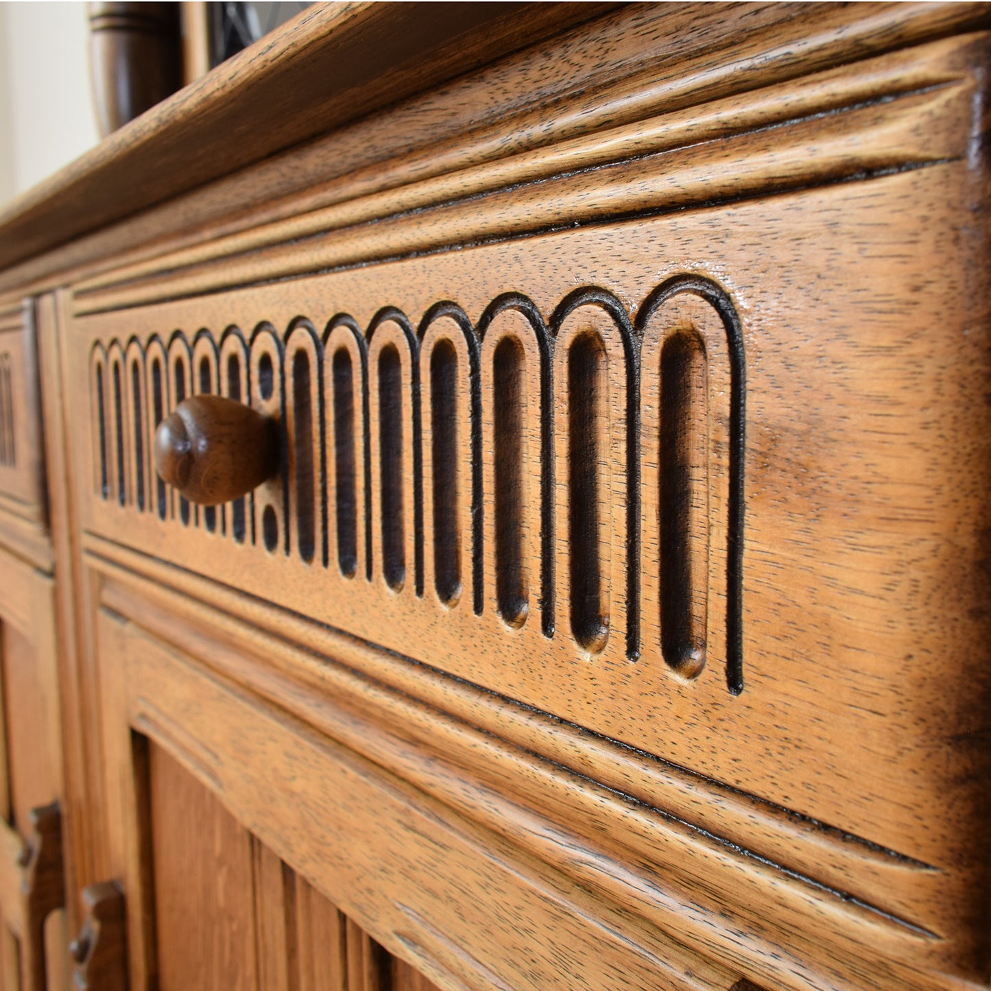 Glazed Court Cabinet