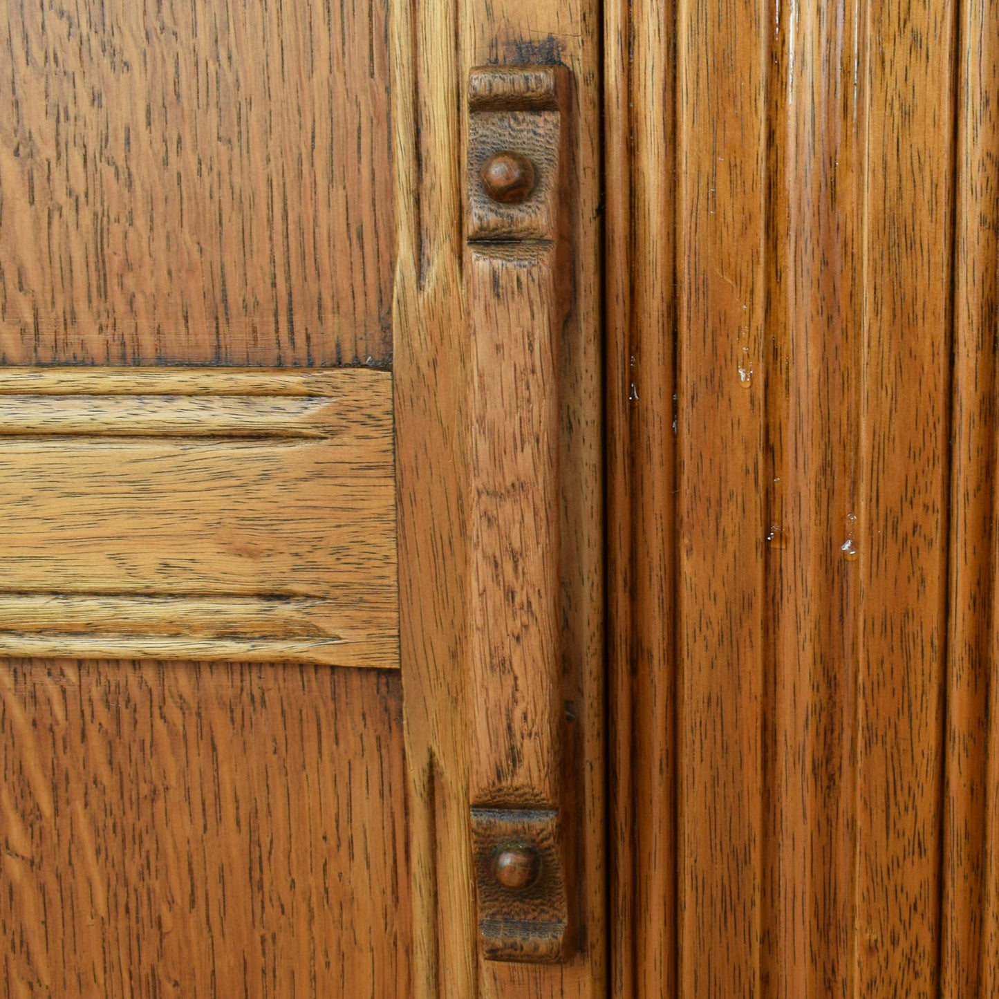 Glazed Court Cabinet