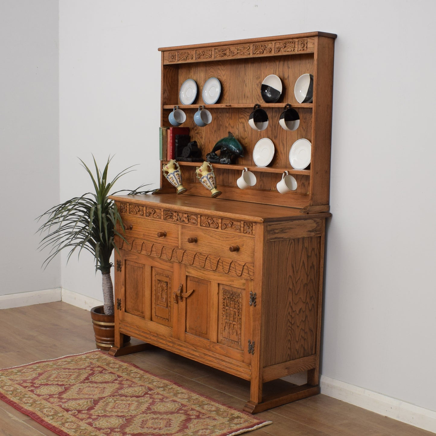 Oak 'Webber' Dresser