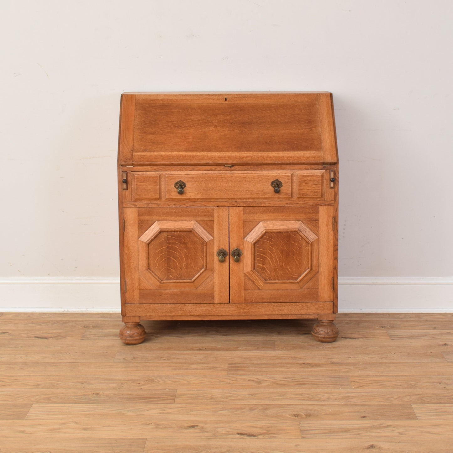 Oak Bureau