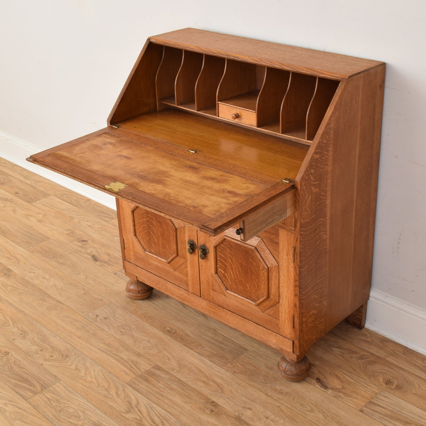 Oak Bureau