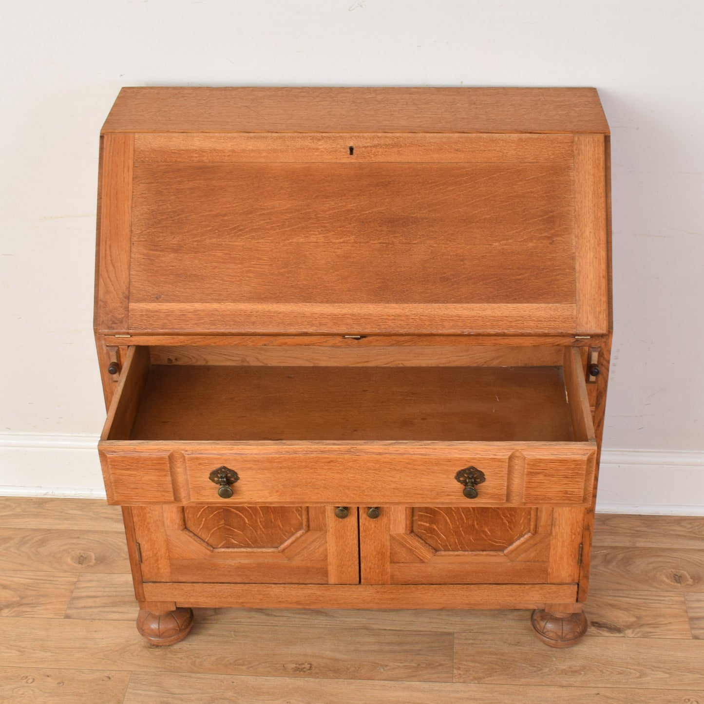 Oak Bureau
