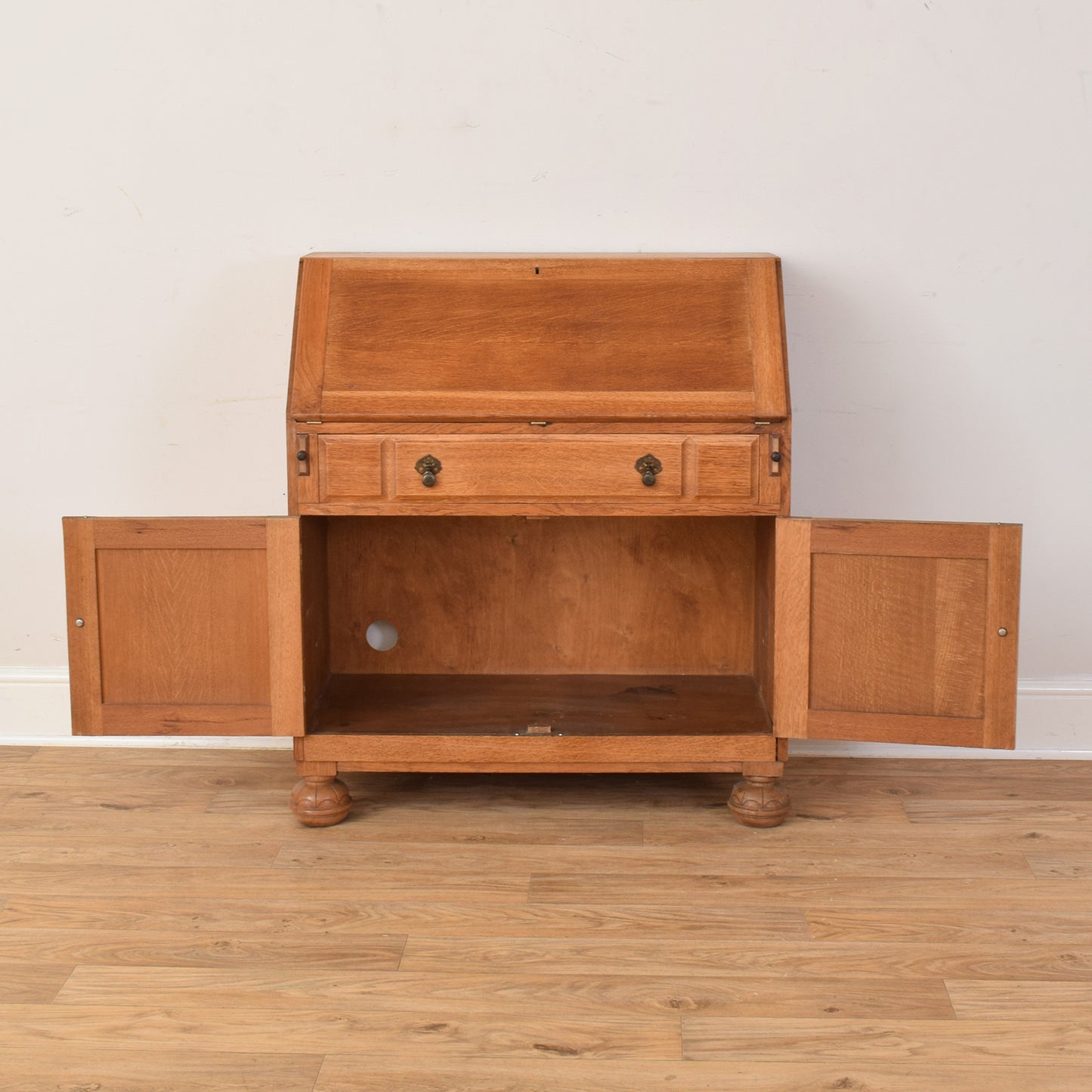 Oak Bureau