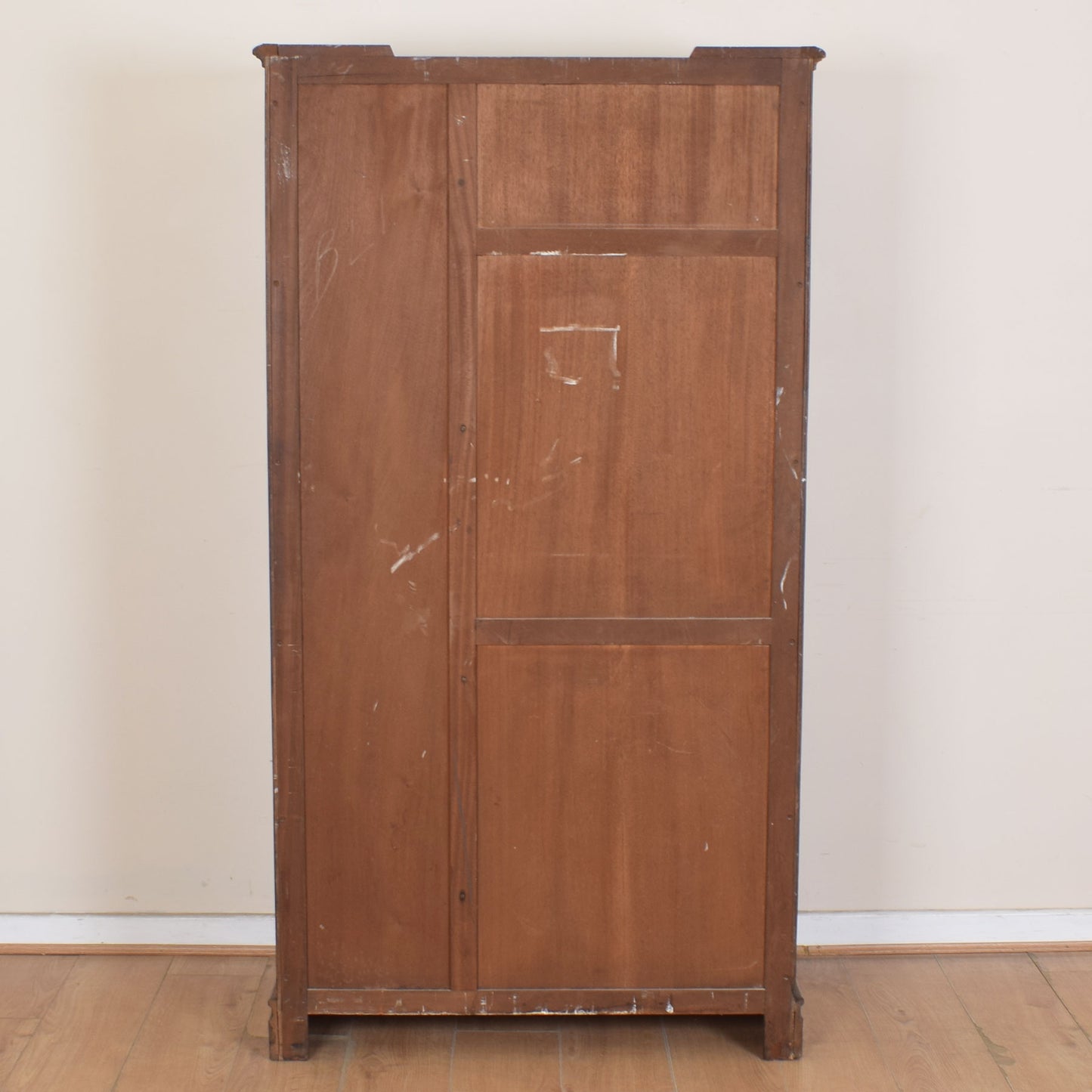 Small Crown Oak Wardrobe