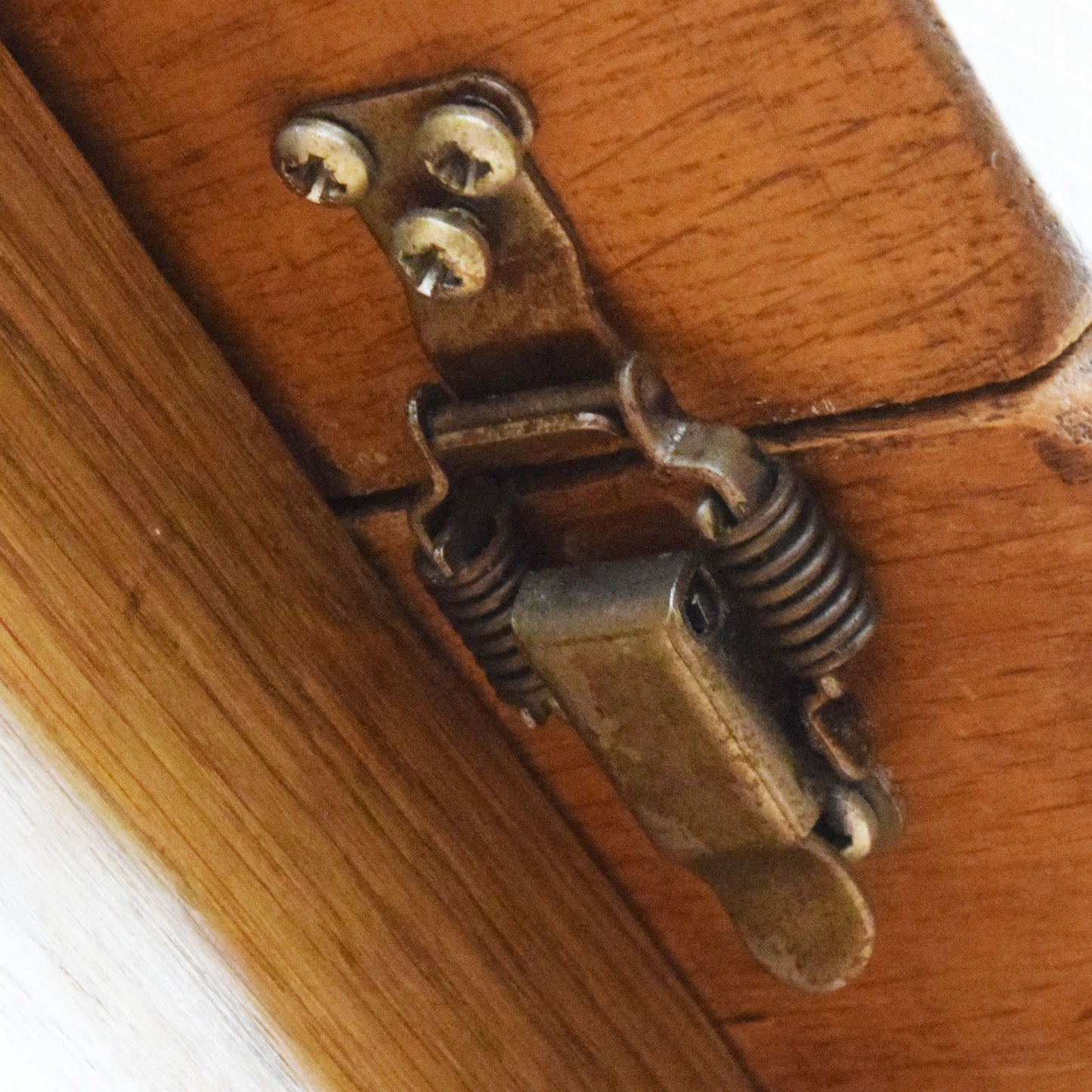 Solid Oak Draw Leaf Table and Six Chairs