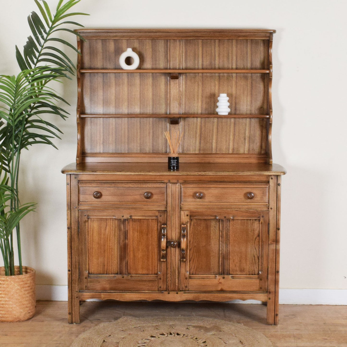 Ercol Dresser