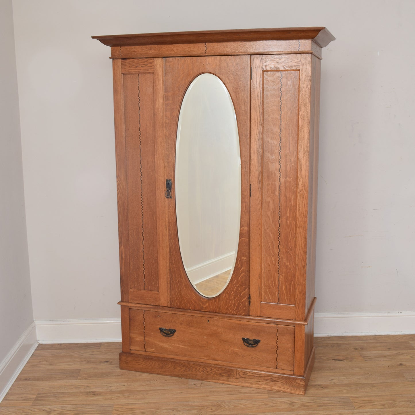 Oak Mirrored Hallrobe