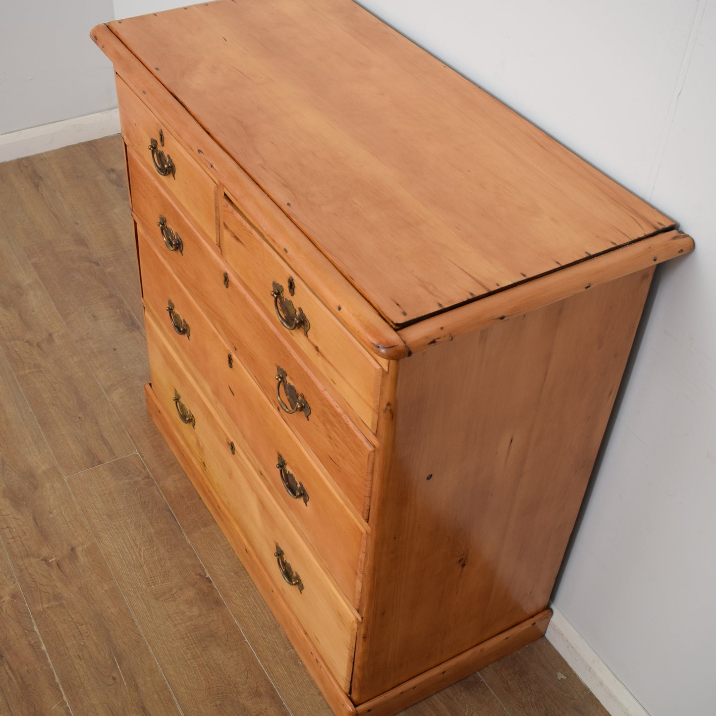 Victorian Pine Chest of Drawers