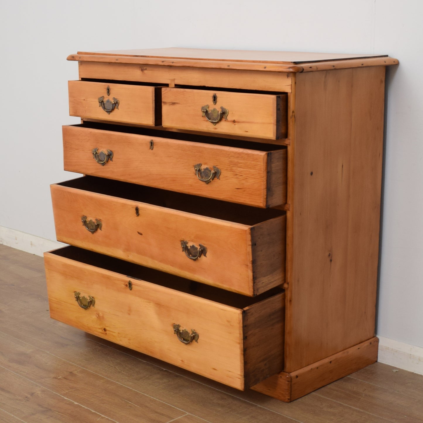 Victorian Pine Chest of Drawers