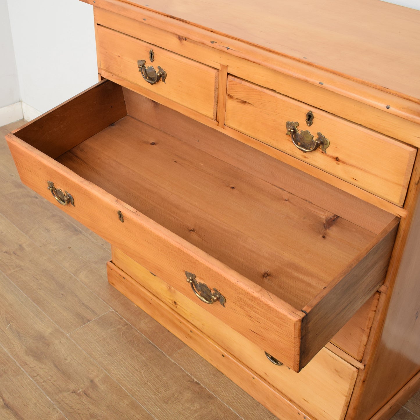 Victorian Pine Chest of Drawers