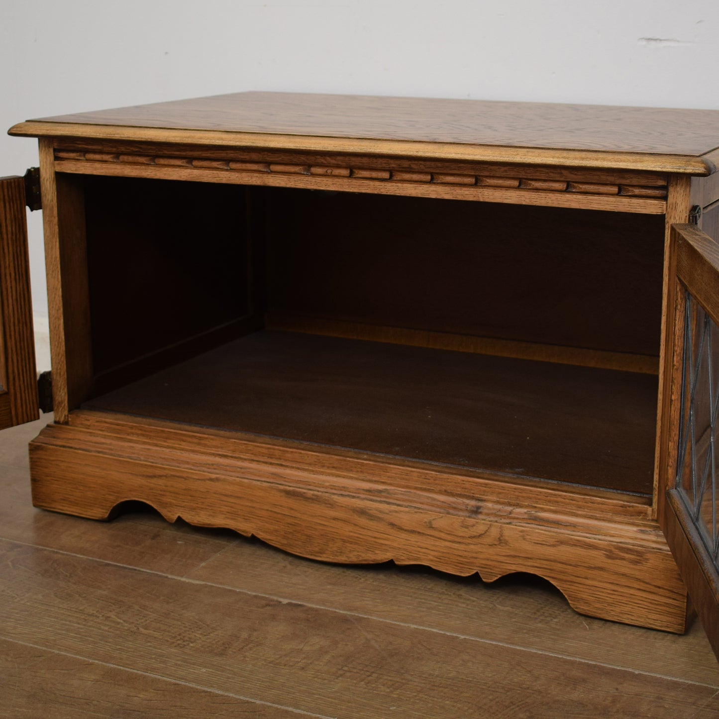 Glazed Oak TV Cabinet