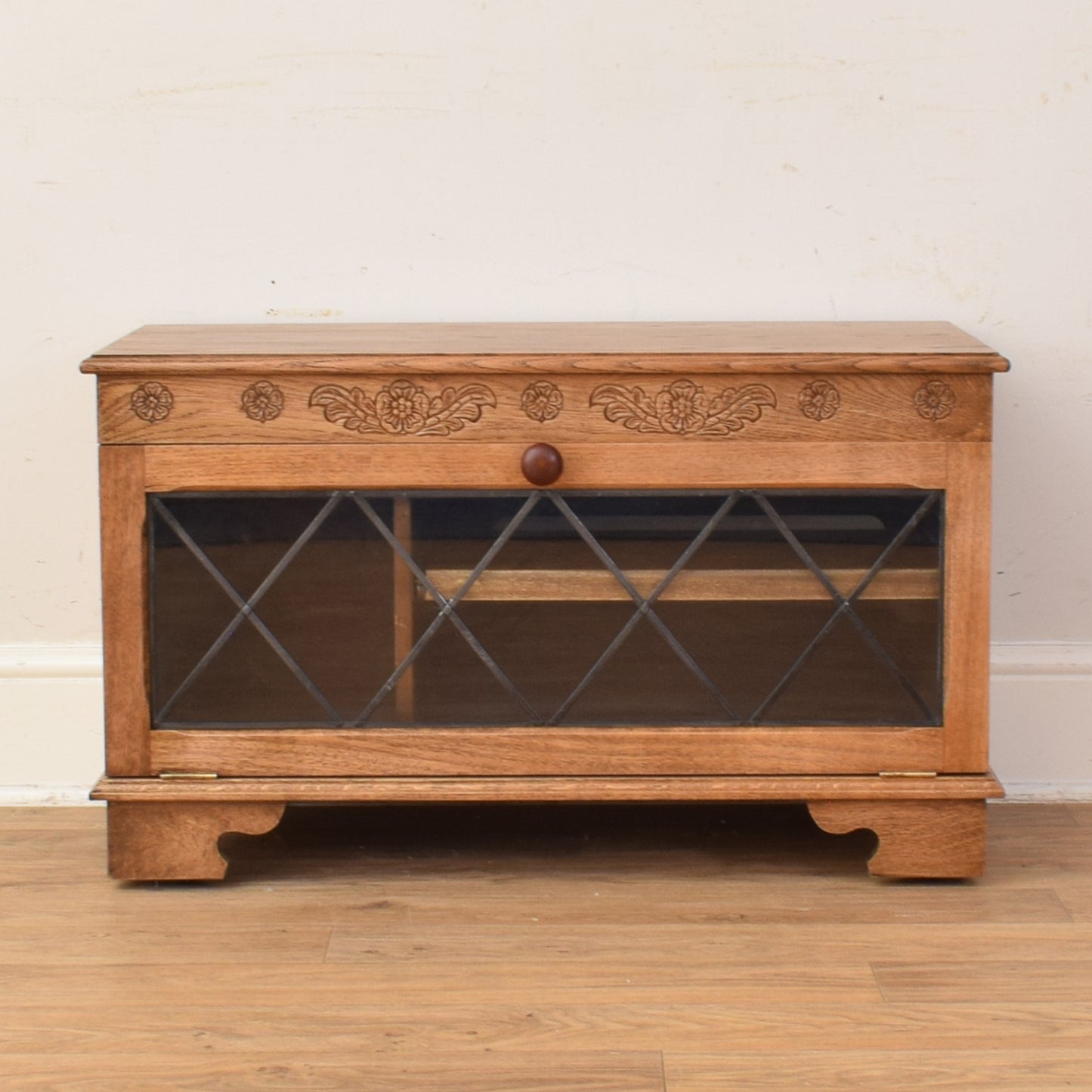 Oak TV Cabinet