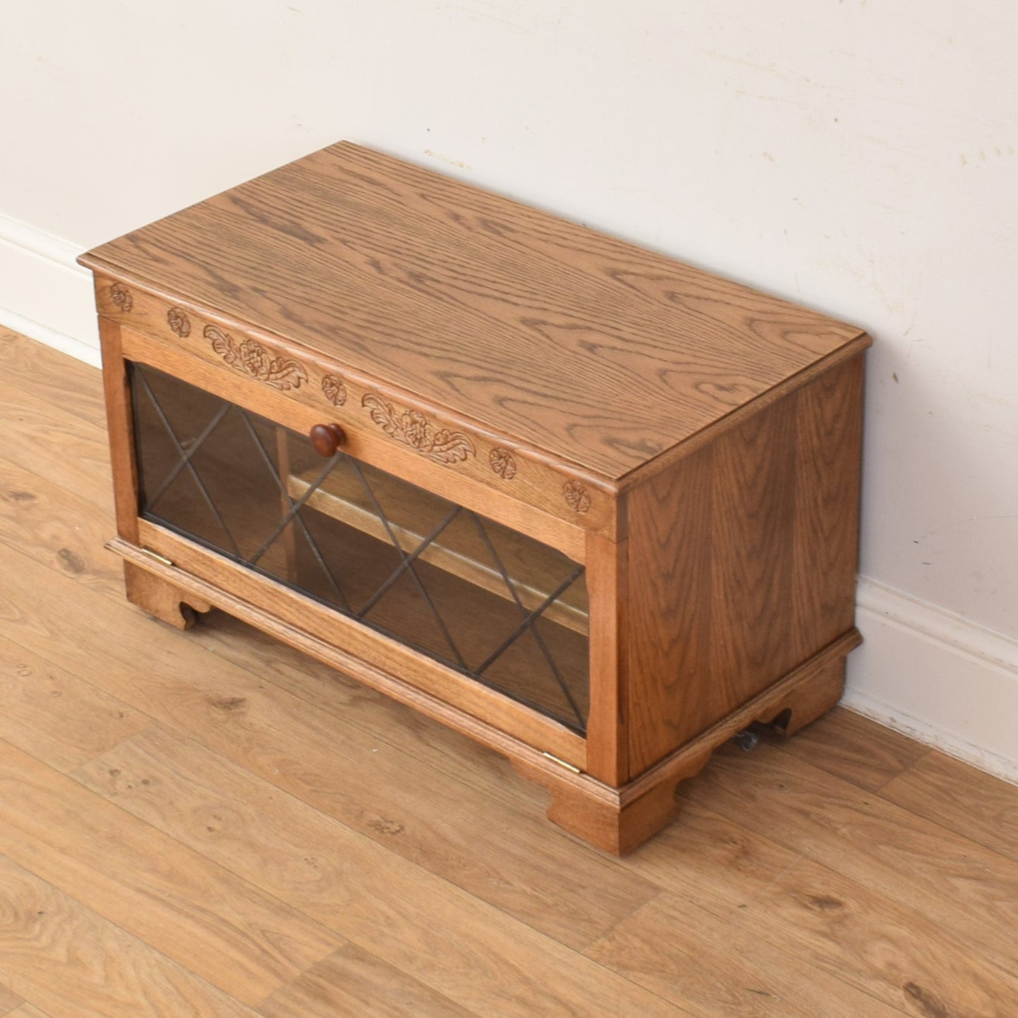 Oak TV Cabinet