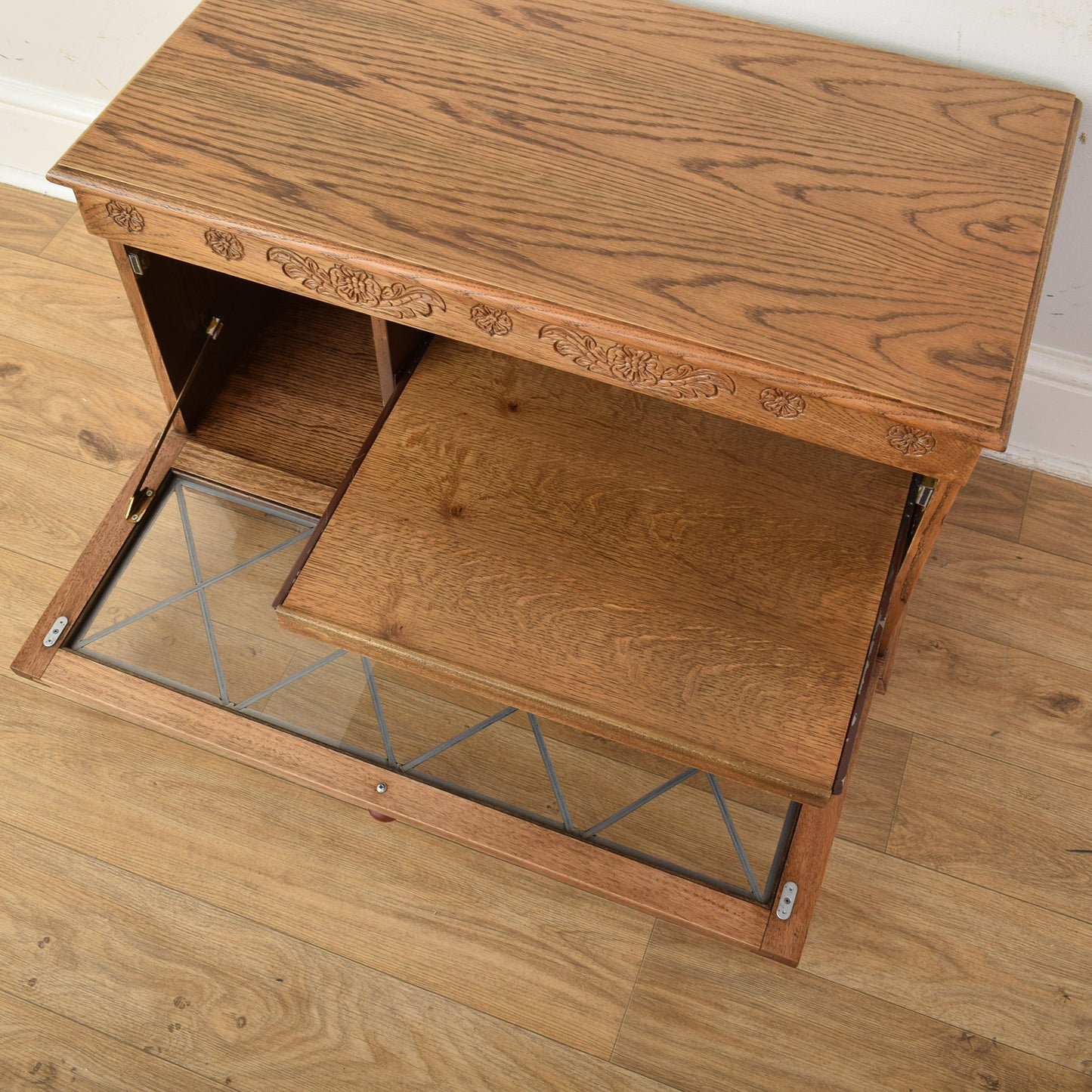 Oak TV Cabinet