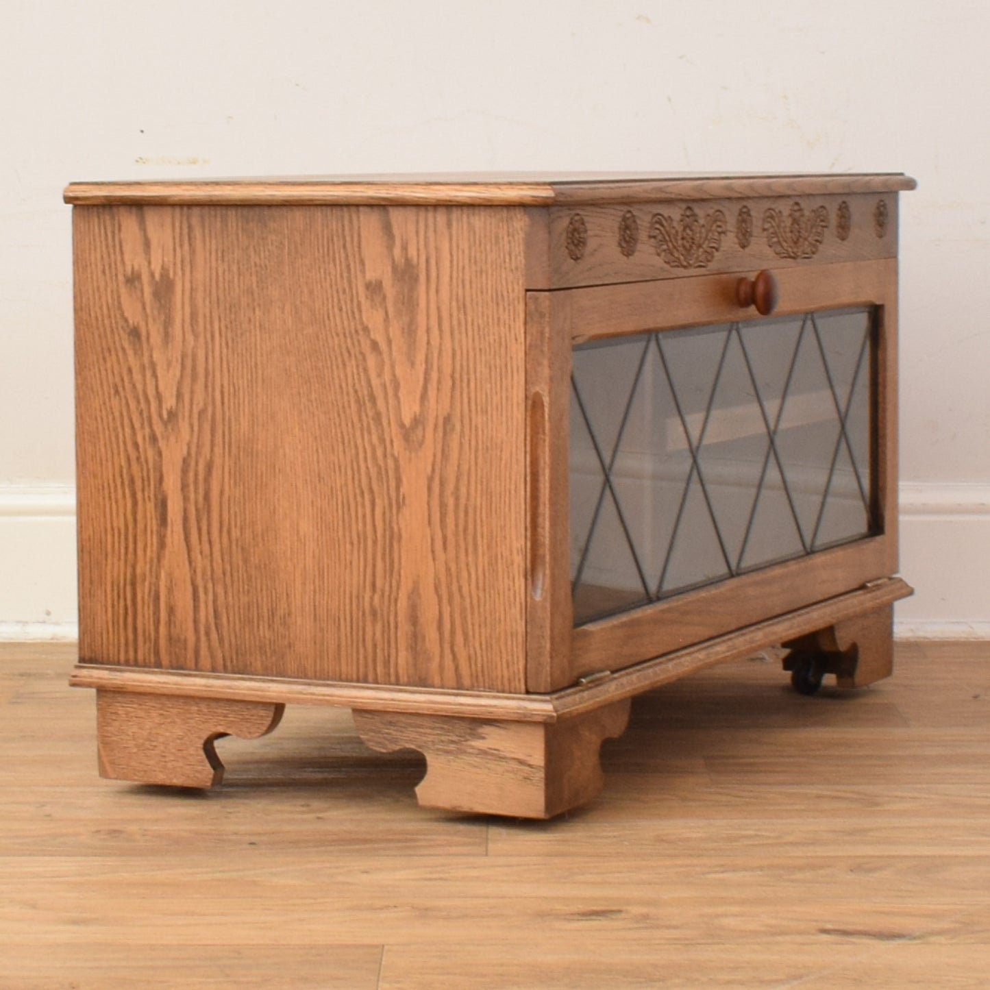 Oak TV Cabinet