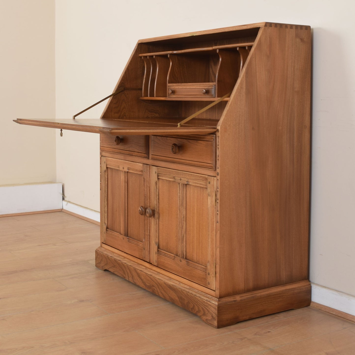 Ercol Bureau