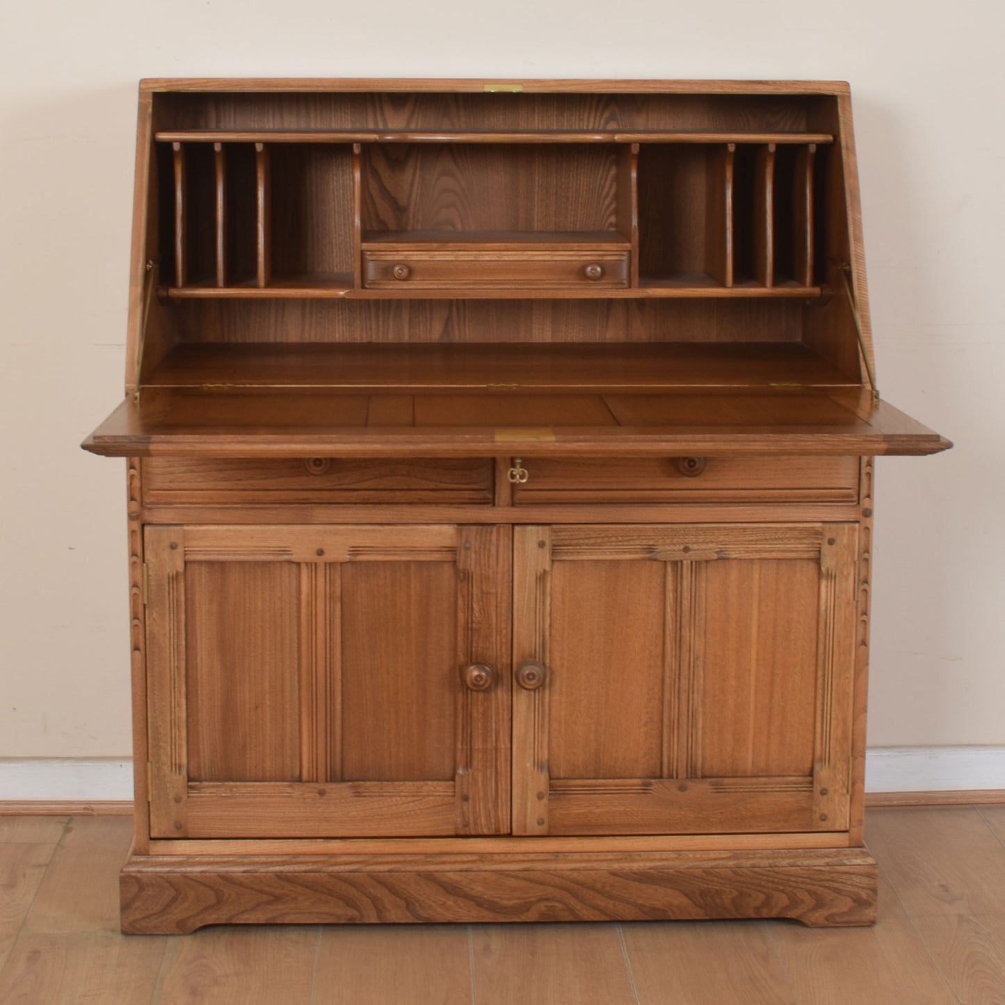Ercol Bureau