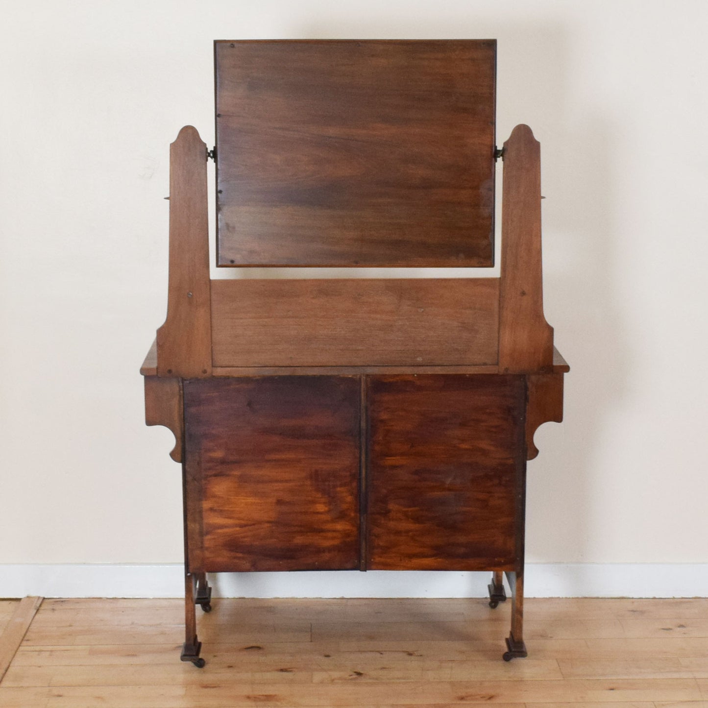 Inlaid Mahogany Dressing Table