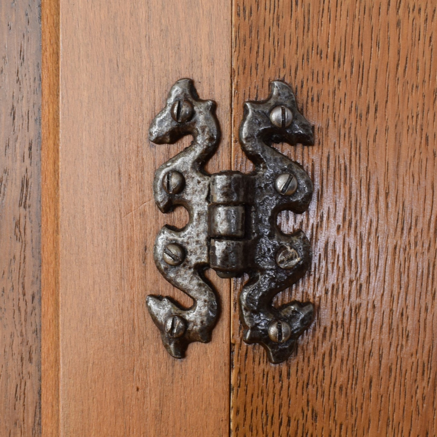Oak Hallrobe