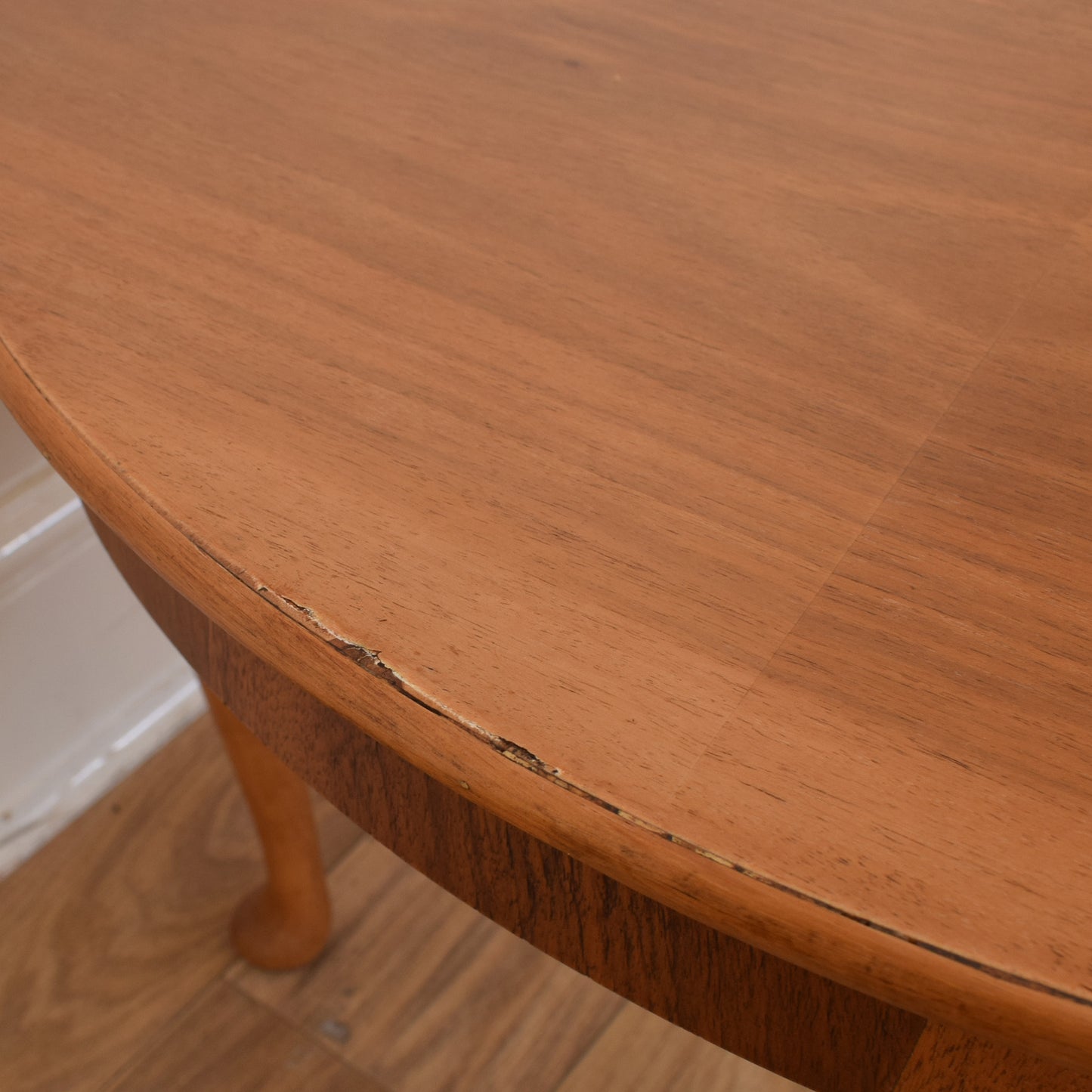 Mahogany Veneer Coffee Table