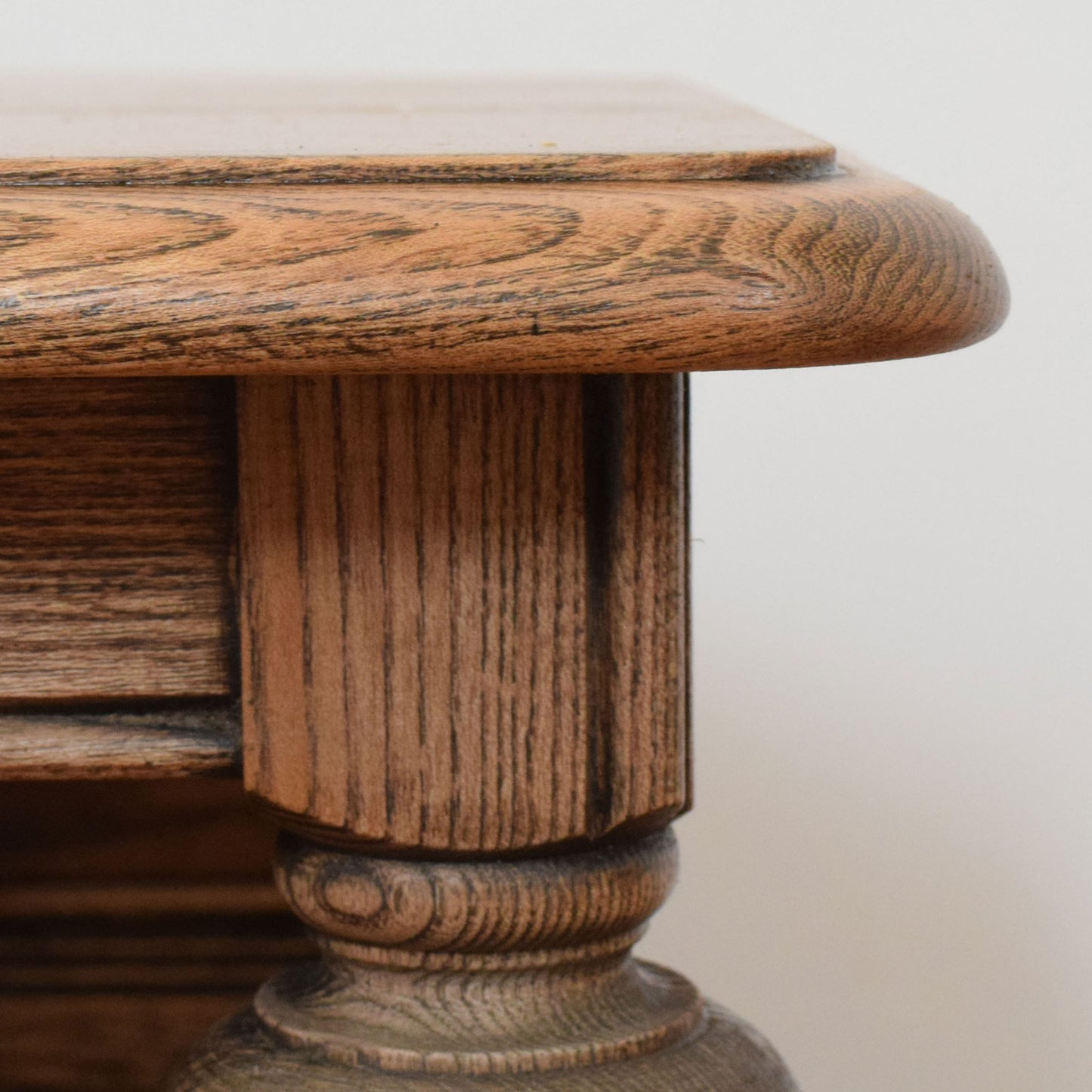 Ercol 'Warwick' TV Cabinet