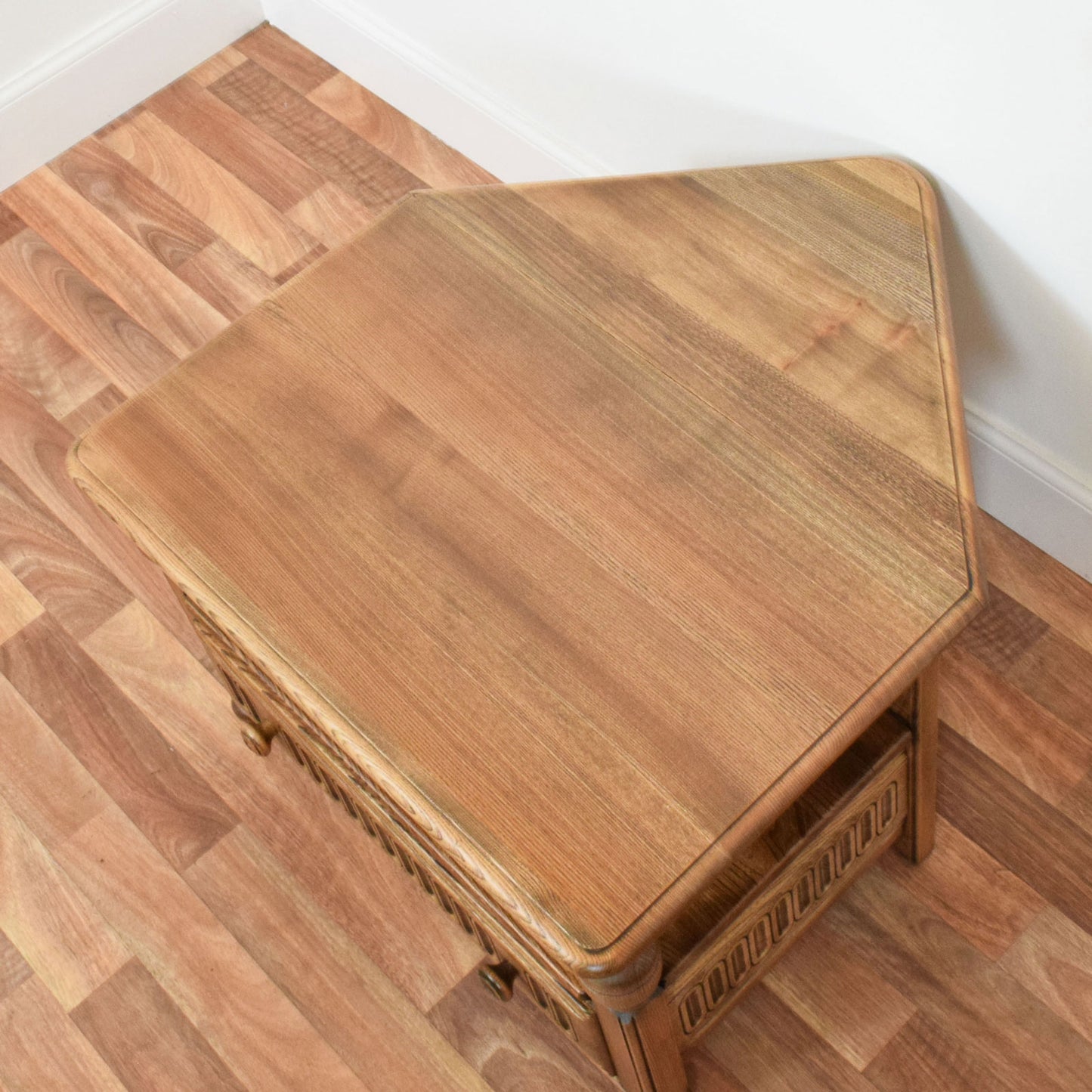 Ercol 'Warwick' TV Cabinet