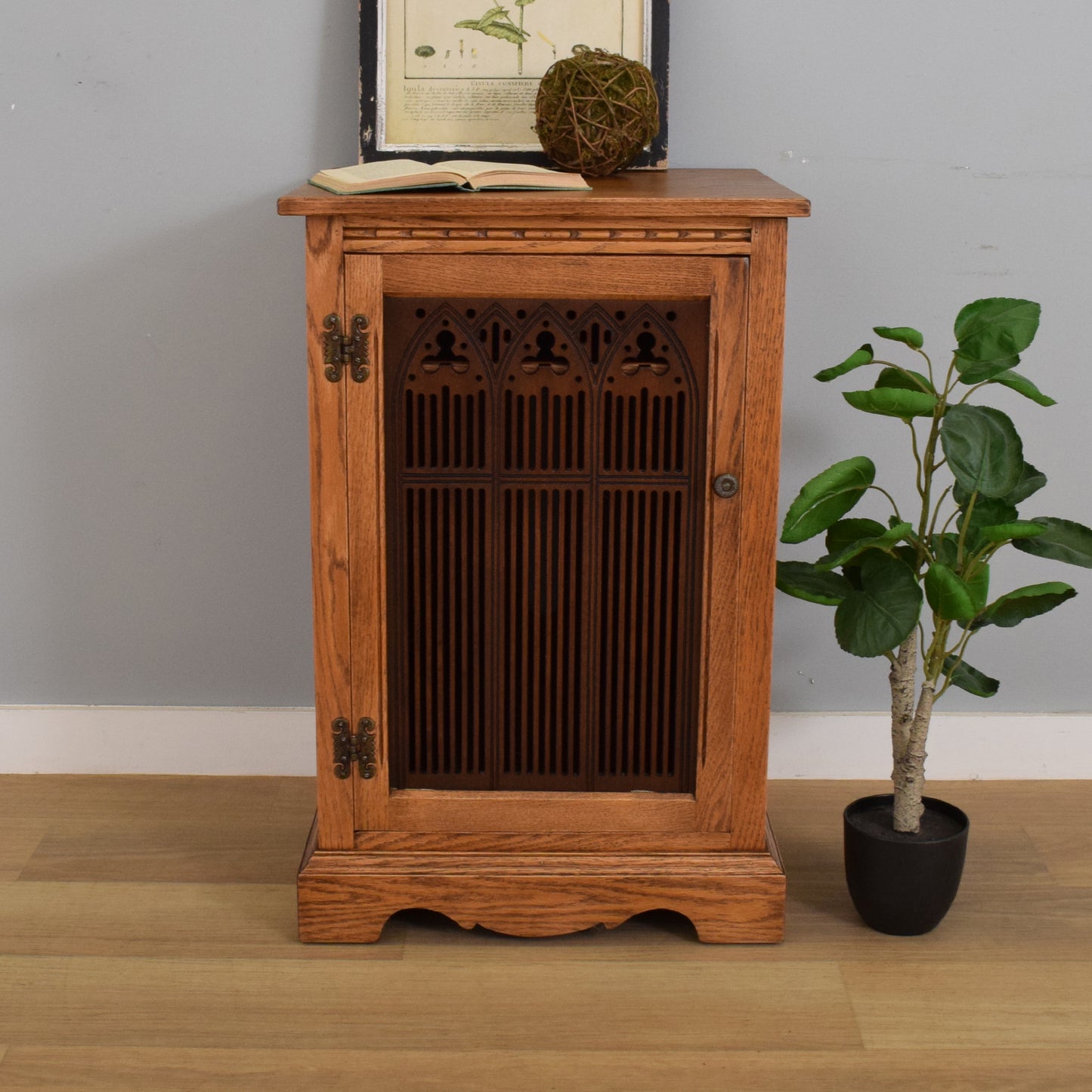 Old Charm Oak Cabinet