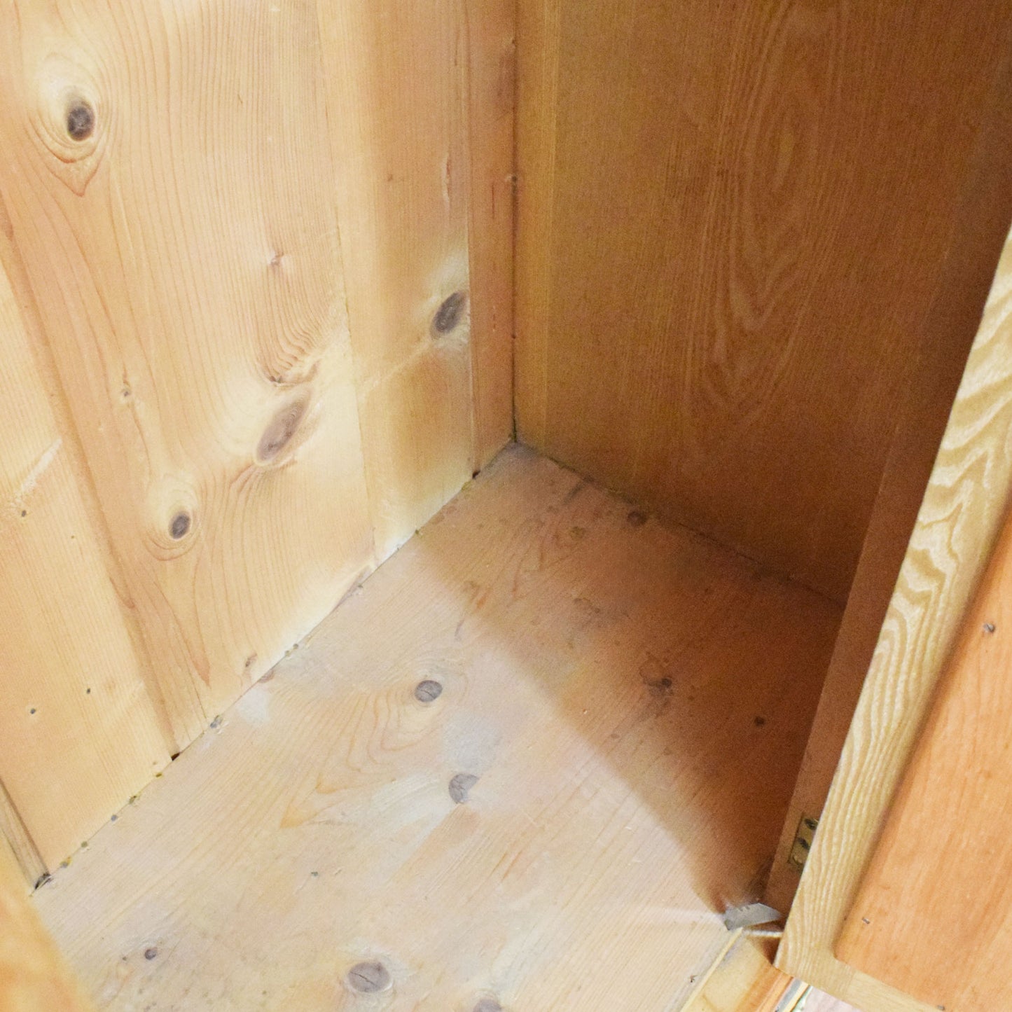 Restored Pine Hallrobe